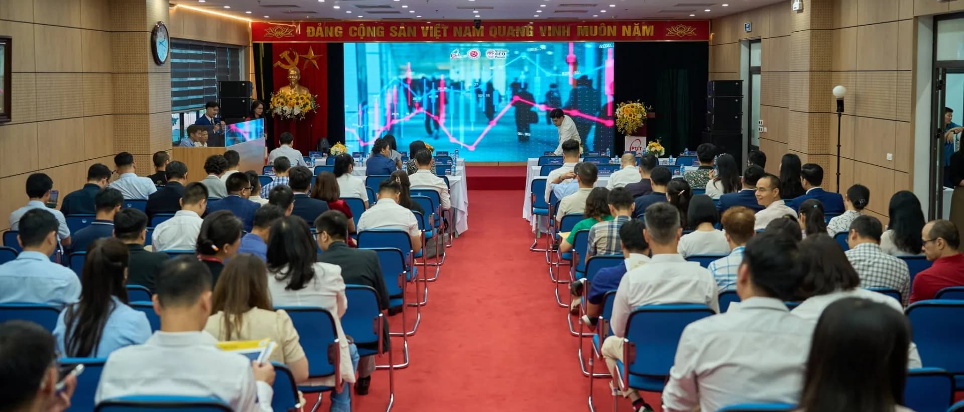 CEO Forum Quý 3/2026: Đối thoại về bài toán quản trị tăng trưởng nhanh