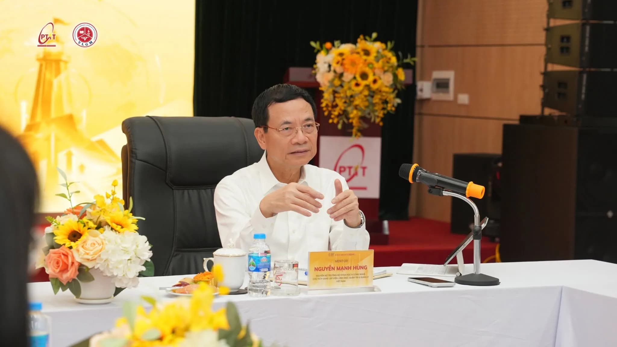 Không chỉ tuyển người giỏi, hãy xây dựng doanh nghiệp thành hệ thống tạo ra người giỏi
